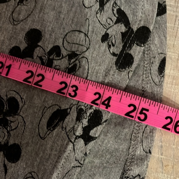 Disney Tops - red Waffle LS & grey graphic SS tee - Sz  S - Picture 16 of 16